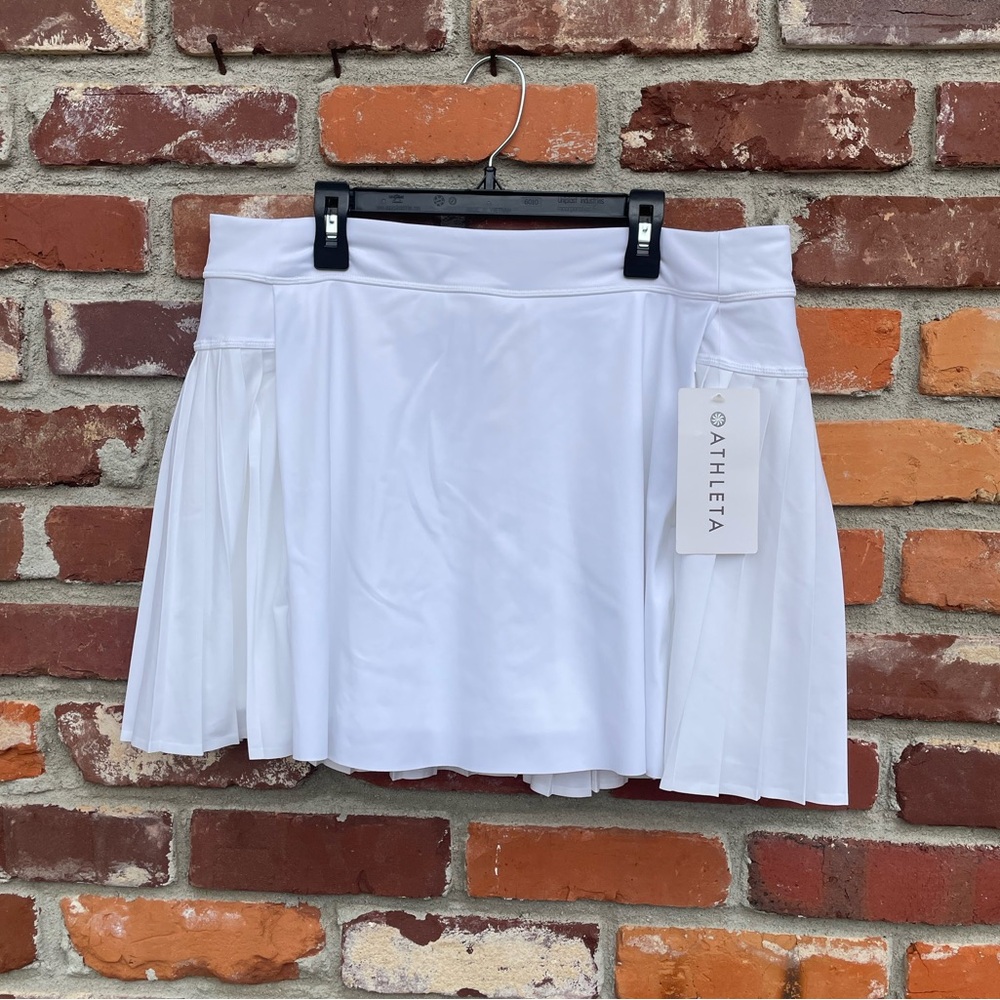 NWT Athleta Advantage Skort